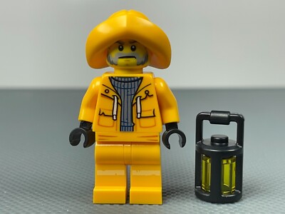 Captain Jonas Hidden Side 70419 LEGO Minifigure Fisherman Figure