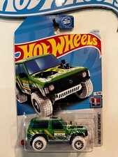 2024 HOT WHEELS GREEN NISSAN PATROL CUSTOM 5/10 FIRST RESPENSE 34/250 HTC89