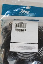 Middle Atlantic Products 4 1/2" Cichy wentylator z osłoną