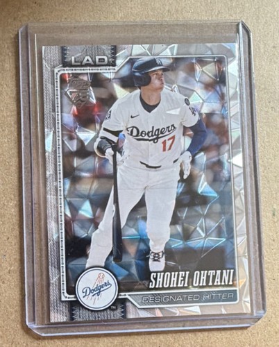 Topps Series 1 2026 Shohei Ohtani #200 Dodgers Diamante Foil MLB