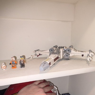 LEGO Star Wars X-Wing Starfighter with BB-8 & Minifigures Complete
