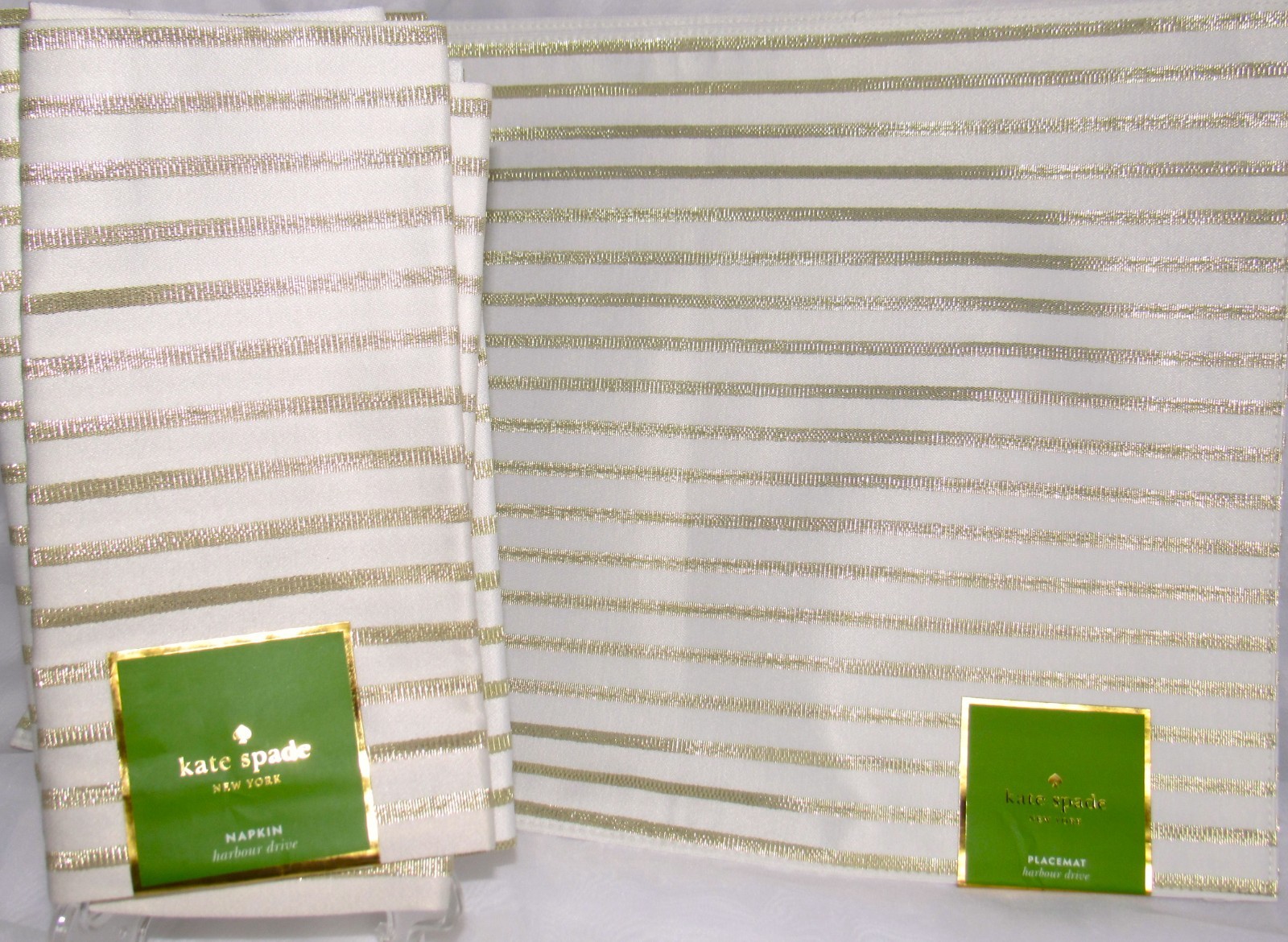 NWT Kate Spade Set 4ea Gold Stripe Harbor Drive Placemats, Napkins, Napkin Rings thumbnail 9