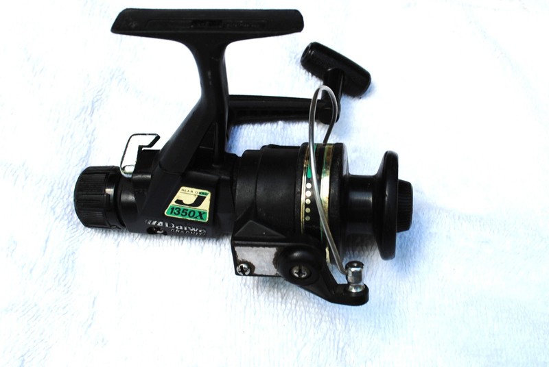 Daiwa 1350J Rear Drag Freshwater Spinning Reel
