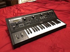 Moog Little Phatty Stage II Sinthesizer