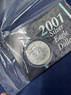 2001 1 oz Silver American Eagle (Brilliant Uncirculated) Lot Z 504