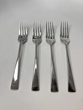 Mikasa LUCIA Stainless Glossy Flatware Silverware Set Lot Of 4 Dinner Forks 8"
