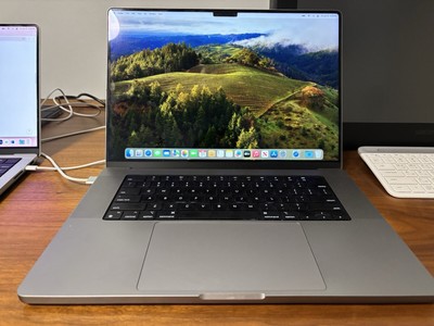Apple MacBook Pro 16'' (1TB SSD, M1 Pro, 16GB) Laptop - Space Gray 