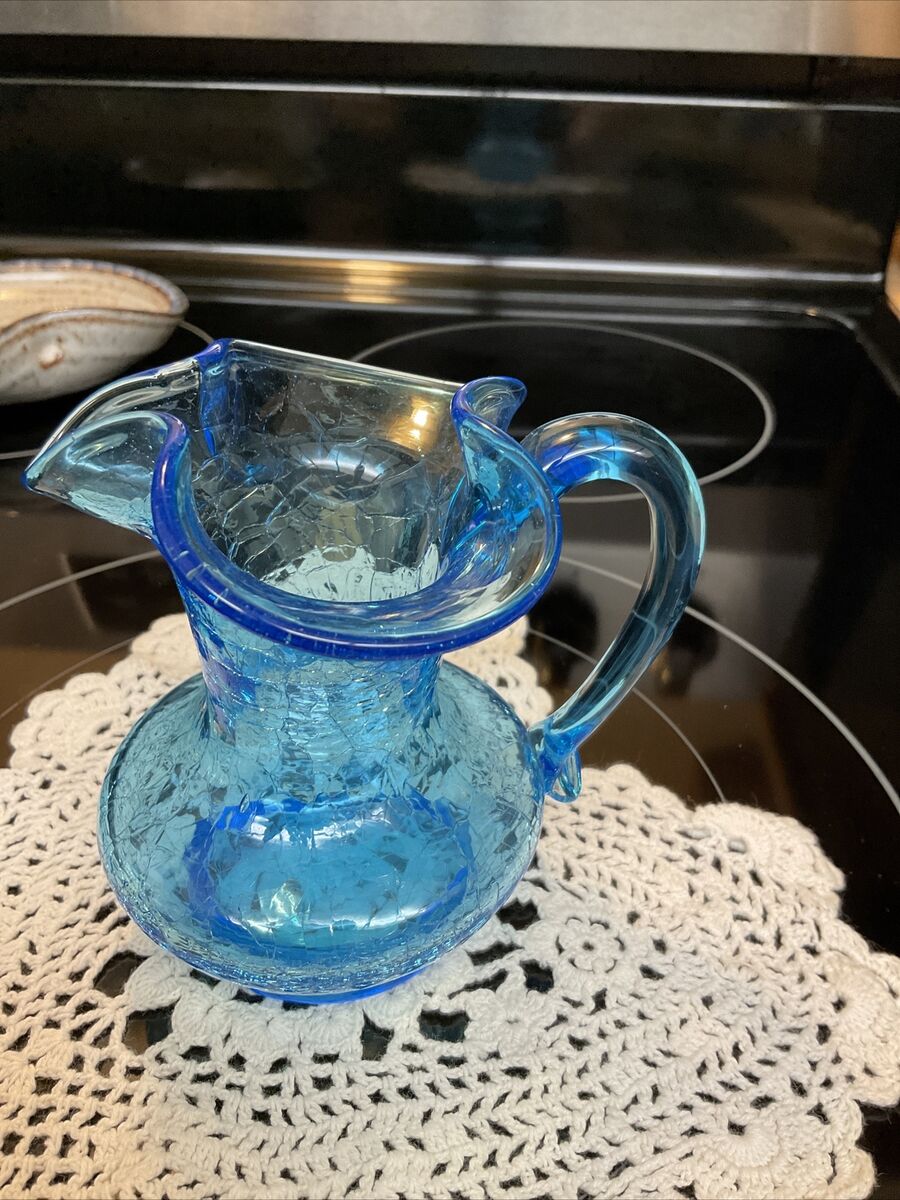 O So Pretty 10 Mouth Blown Crystal Carafe O So Pretty 10 Mouth Blown Crystal Carafe