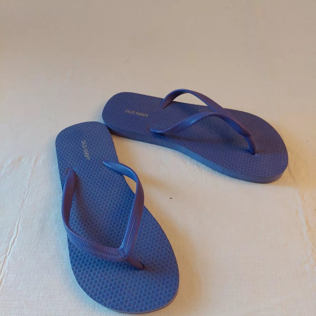 Old Navy Purple Flip Flops Slip On Thong Sandals Women's Size 6