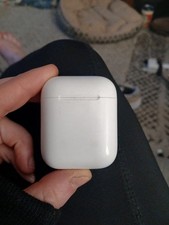 Apple AirPods White Wireless Charging Case First Generation