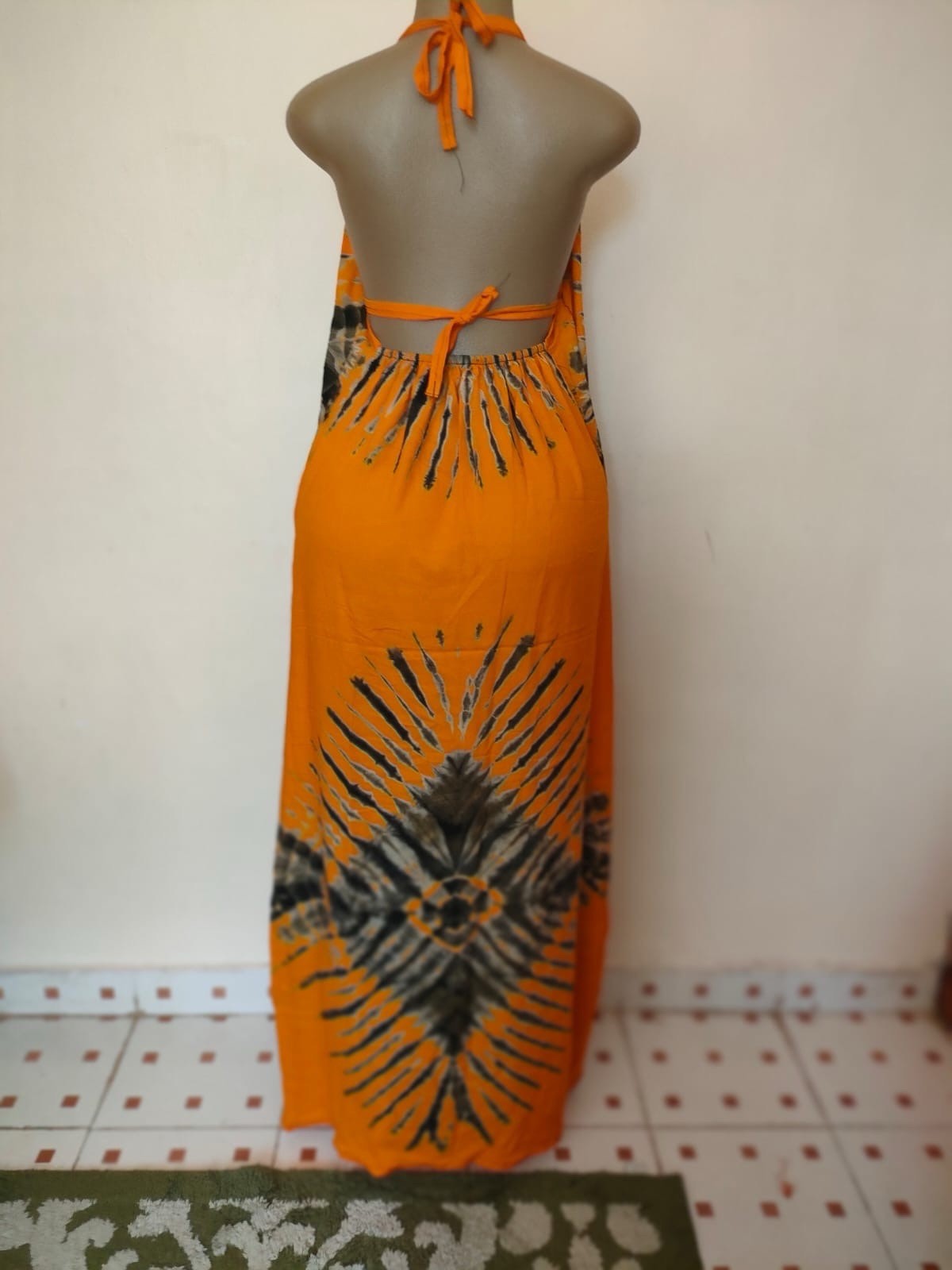 Latest Backless Dera One Size