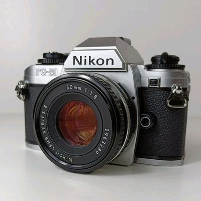 Nikon FG-20 analoge Spiegelreflexkamera 35 mm mit Nikon 50 mm F/1.8 Objektiv mit Tasche getestet