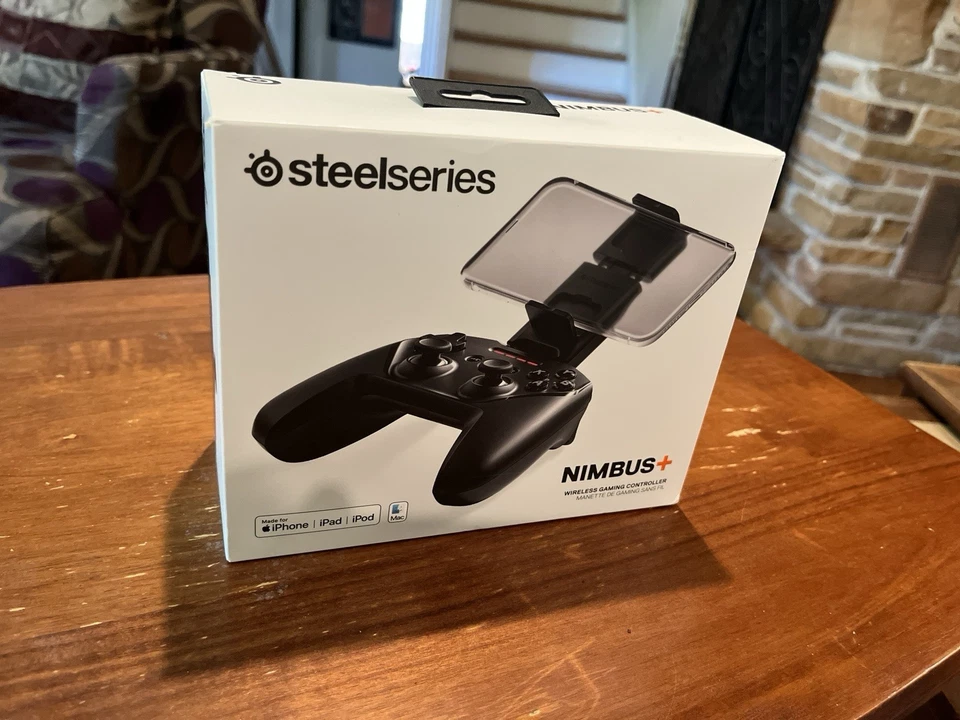 Steelseries Nimbus+  GC-00007 Wireless Gaming Controller For Mobile Phones. NEW - Image 2 of 4