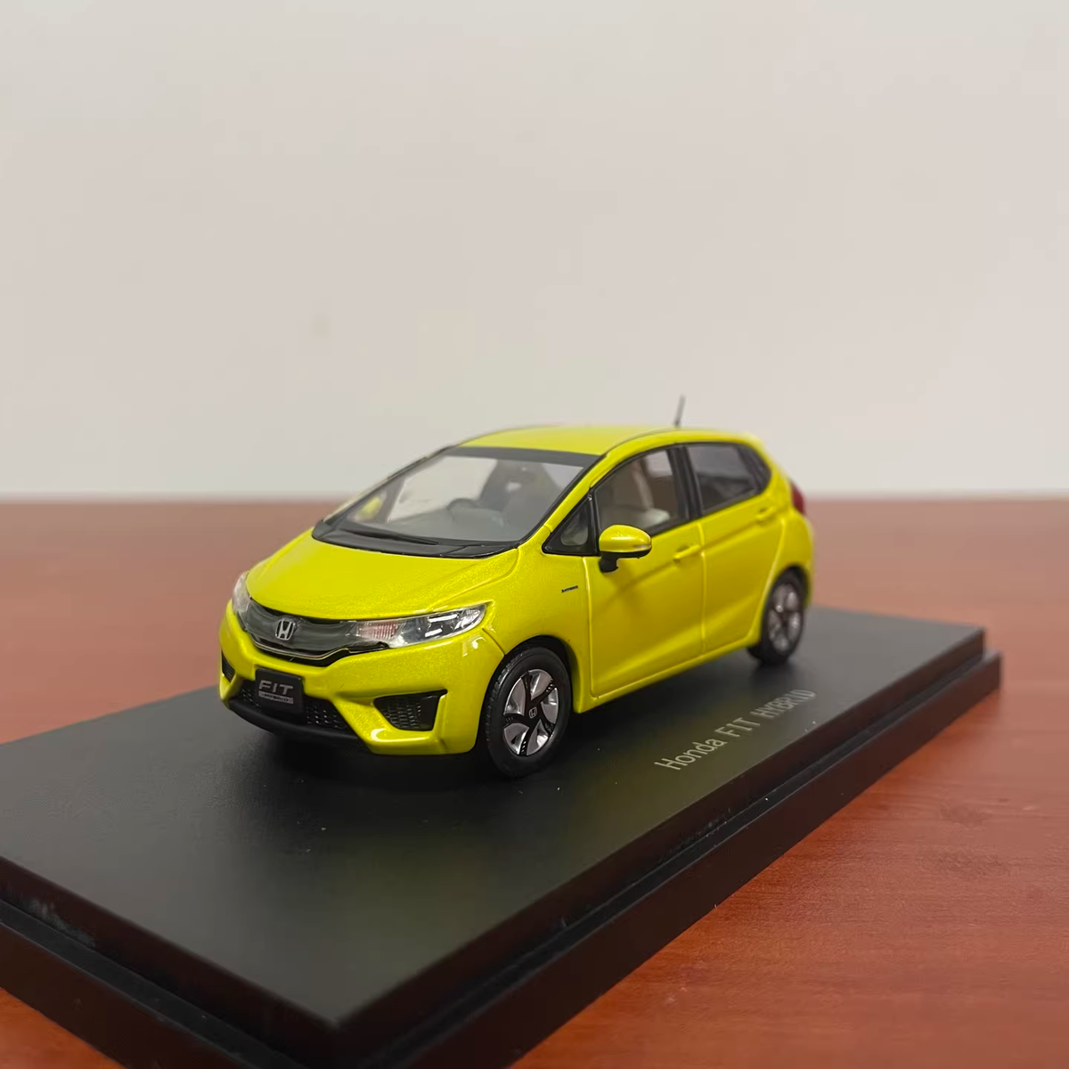 1:43 EBBRO HONDA FIT Hybrid GK5 Yellow Diecast Model | eBay