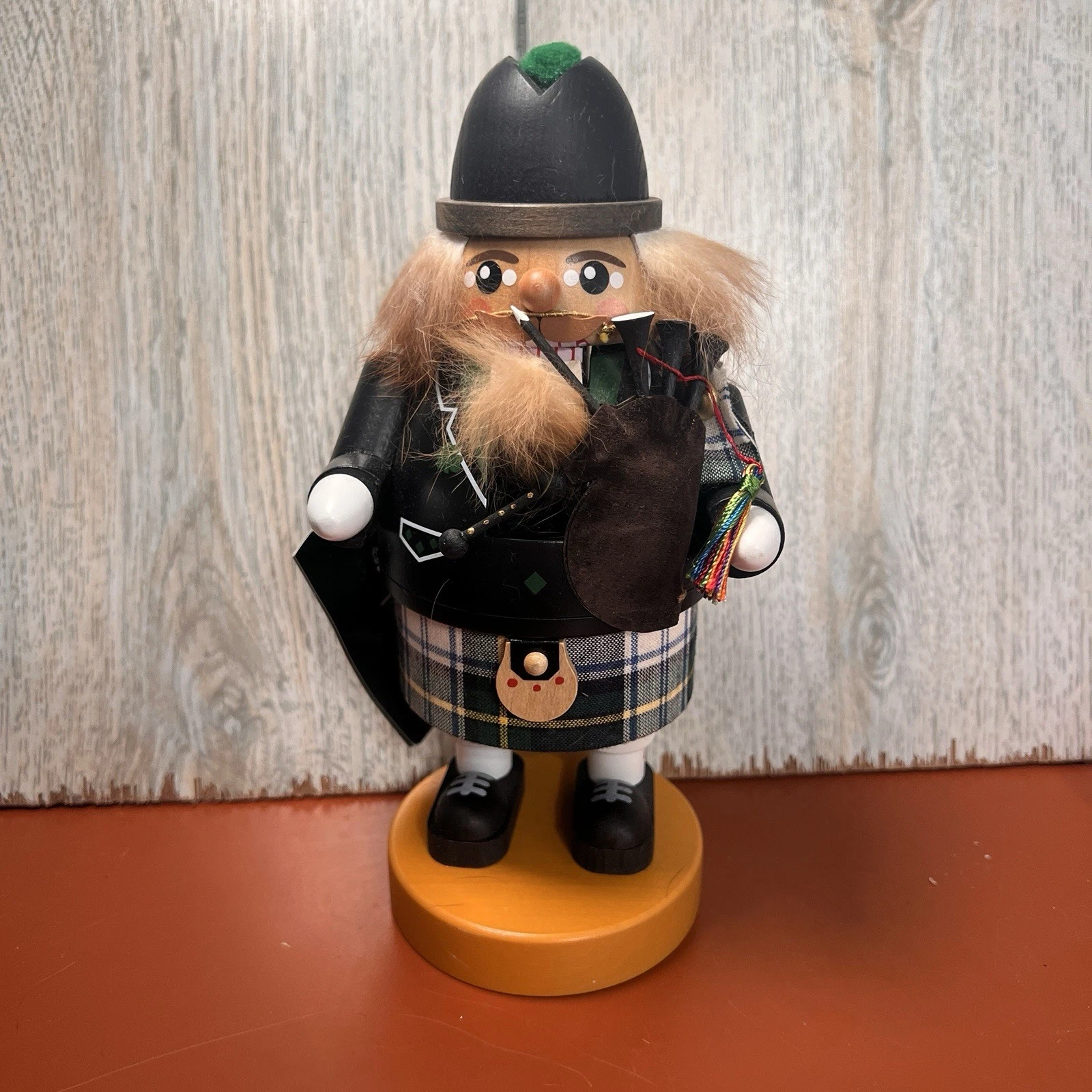 richard glasser nutcracker Scottish Clan (Dress Gordon) Tartan 7.5 Inches