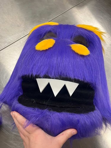 Chuck E Cheese Munch Cyberamic Animatronic Full Mask Piece | eBay