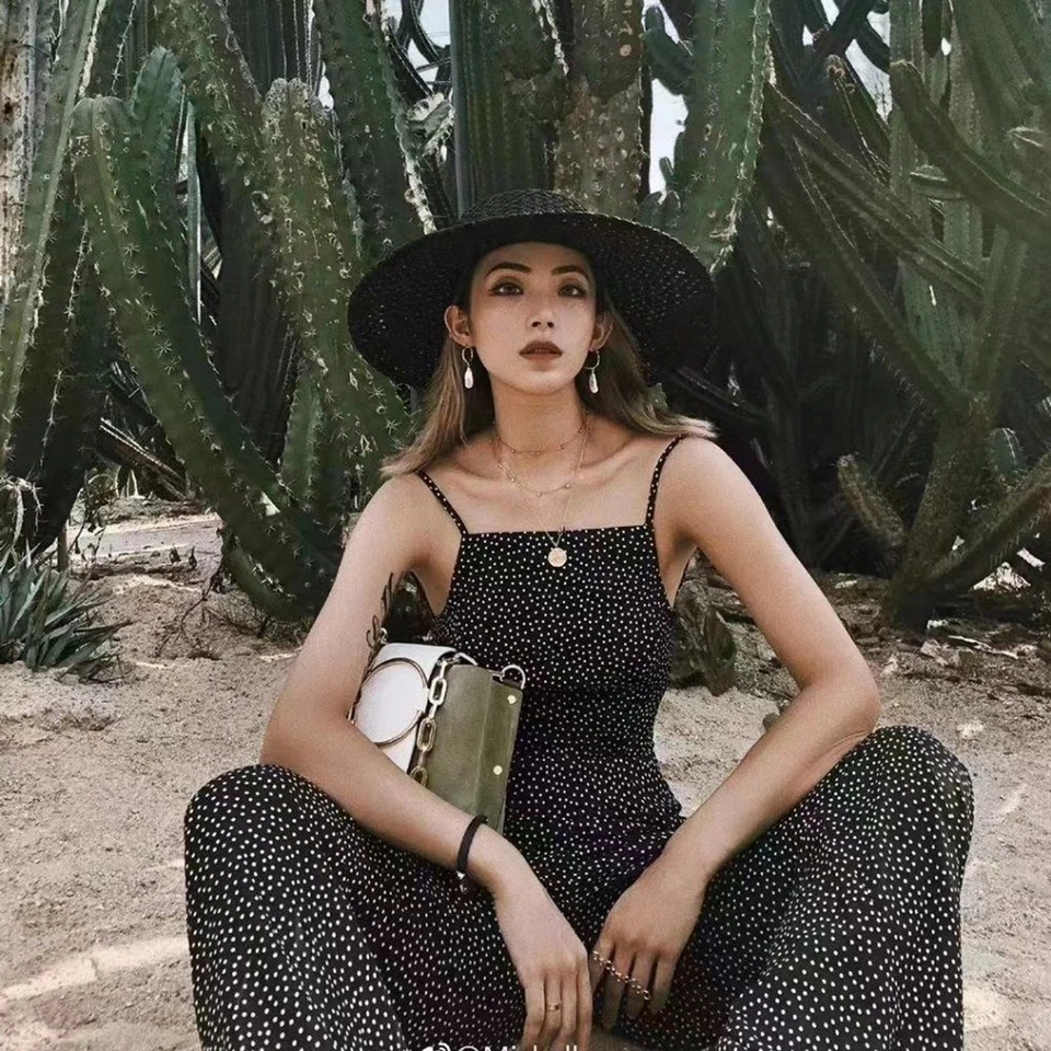 Finders Keepers Solar Pantsuit Black Polka Dot NWT Women SIZE M - Imagem 4 de 4