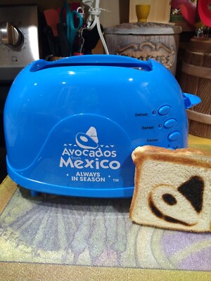 Retro 2-Slice Toaster with Avocadoes from Mexico written on side. Looks unused