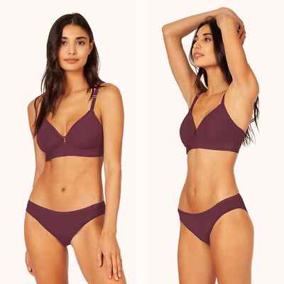 NWOT Lively The Spacer T-Shirt Bra Burgundy Red Size 34A Wireless Lightly Padded