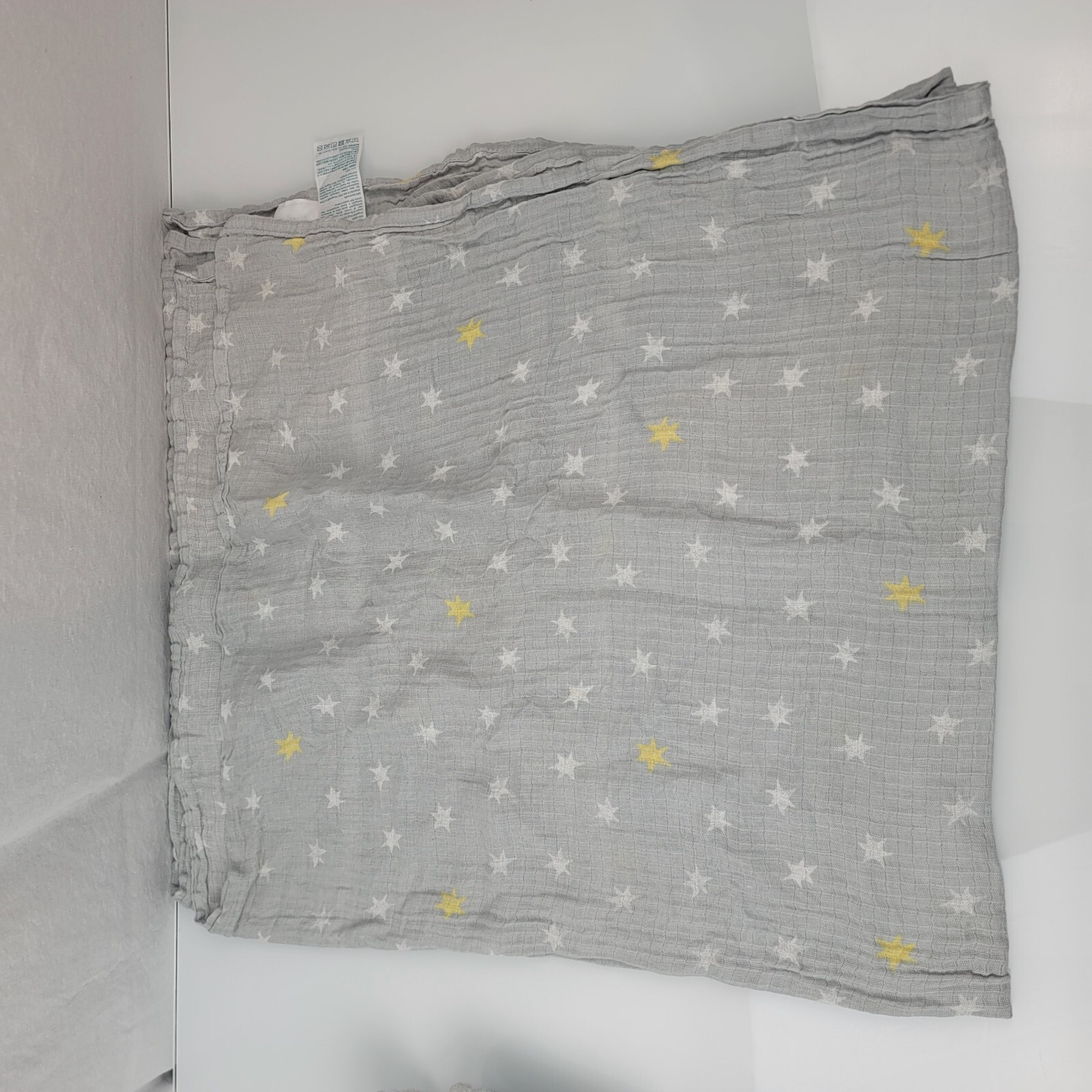 Aden + Anais Essentials Gray White Yellow Star Cotton Muslin Baby