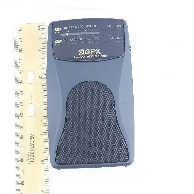 GPX Portable AM/FM Pocket Radio A2093 Battery Powered! Built in Speaker! - Image 4 of 4