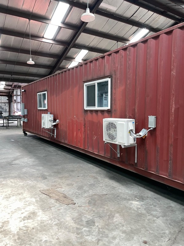 Pre-Built 40ft High Cube Shipping Container For Commercial Use - thumbnail 10