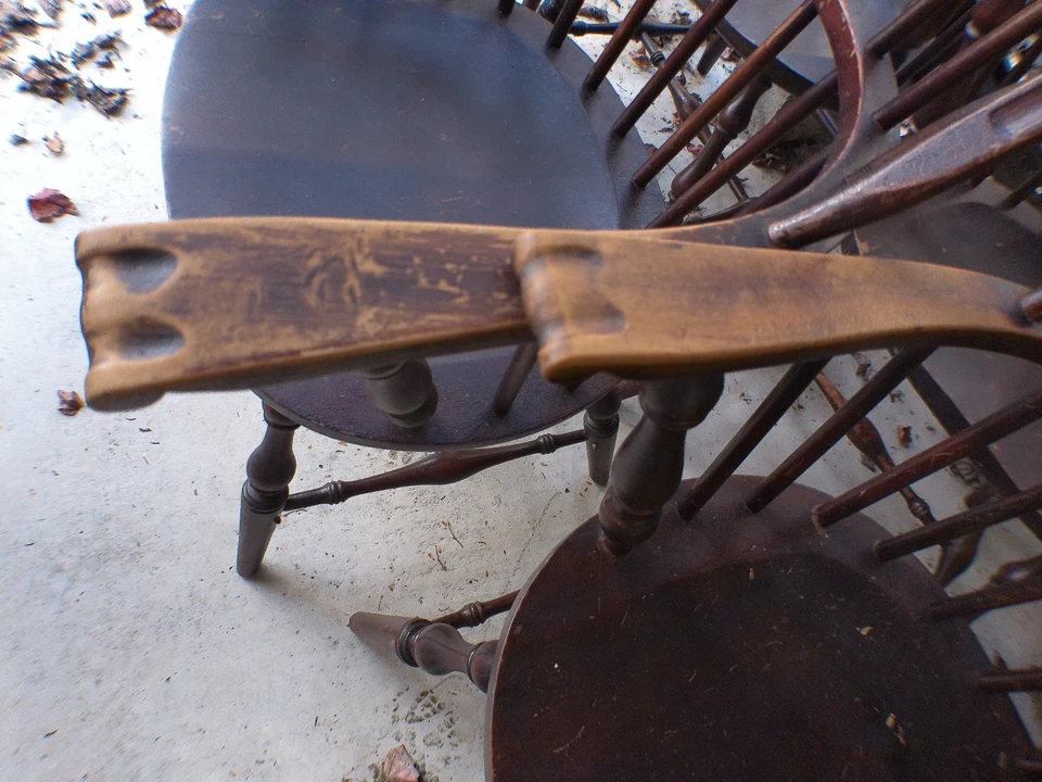 ANTIGUO JUEGO DE 8 SILLAS WINDSOR MESA DE GRANJA RURAL VINTAGE L@@K Foto 3 de 4