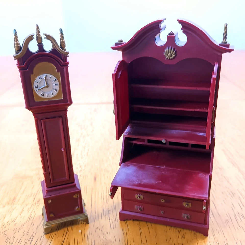 Vintage Marx Little Hostess Secretary Desk & Grandfather Clock - Image 2 of 4
