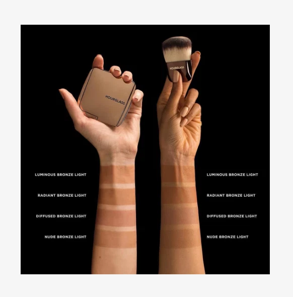 Bronceador de iluminación ambiental HOURGLASS, color bronce desnudo luz ENVÍO GRATUITO Foto 2 de 2