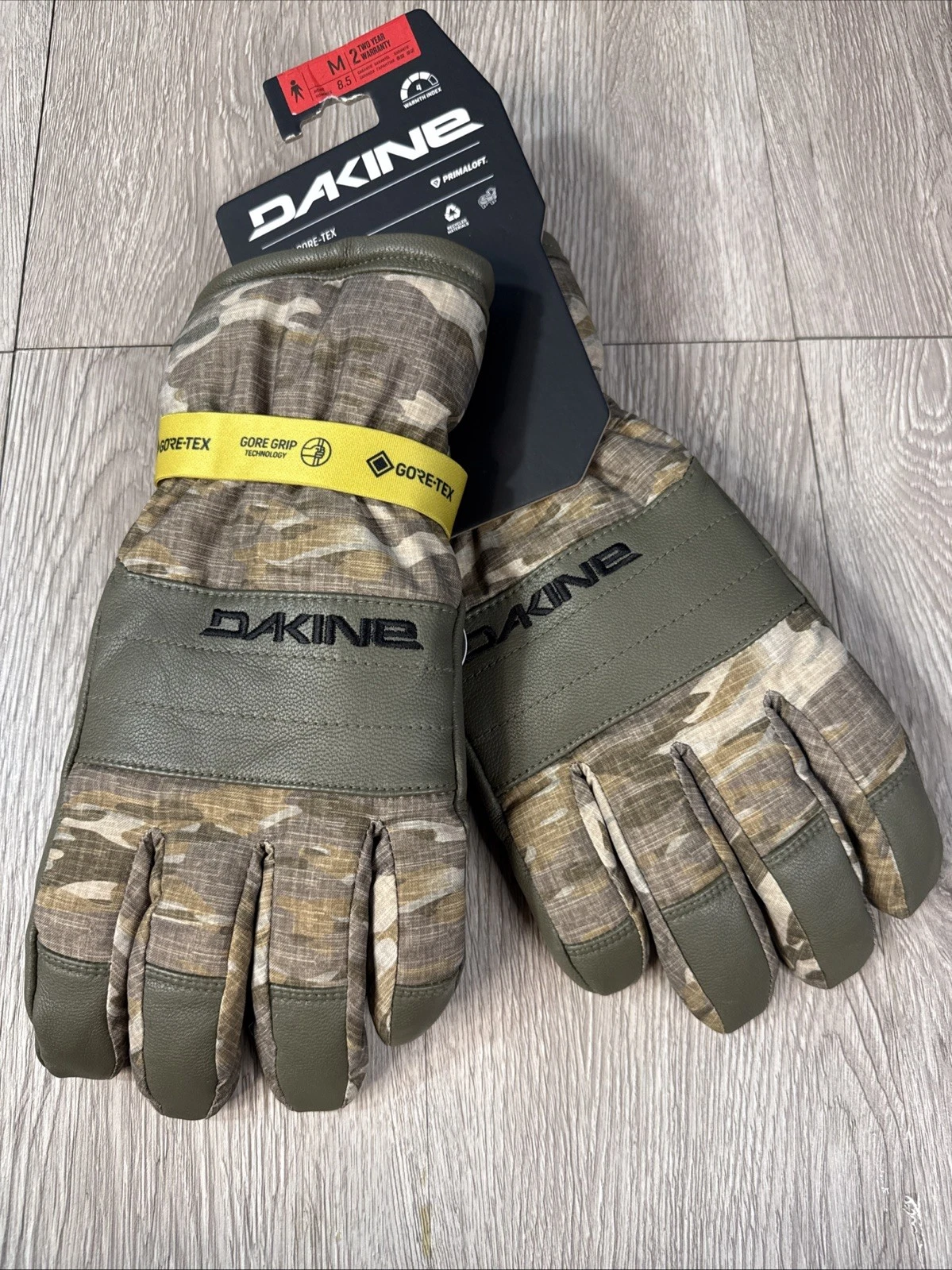 DAKINE BARON Gore-Tex Snow Gloves - Vintage Camo/ Camouflage/ Size Medium - New