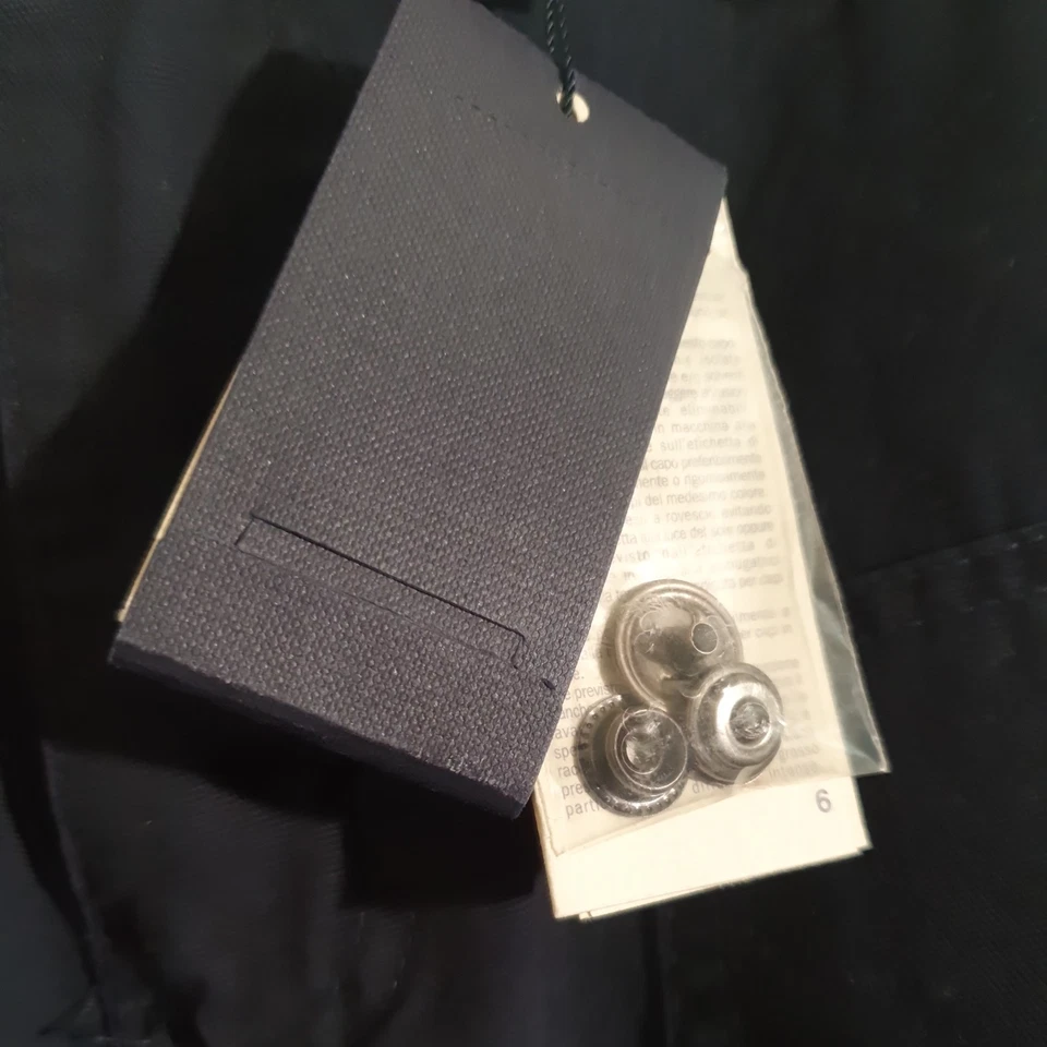 Armani Jeans Navy Board Shorts 34-36W New (see description) - Image 3 of 4