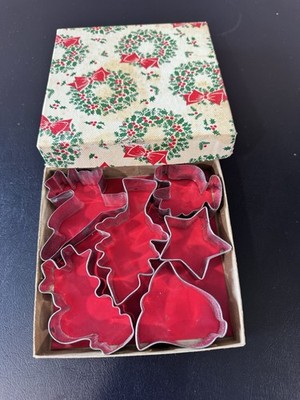 Vintage Metal Christmas Holiday Cookie Cutters Lot Of 6  In Original Box
