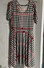 LuLaRoe Dress Womens XL Multicolor Plaid Fit Flare Knit Scoop Neck Short Sleeve
