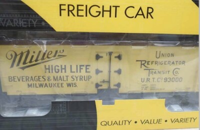 K-LINE MILLER HIGH LIFE BEER 40  WOOD SIDE REEFER CAR! O SCALE MILWAUKEE