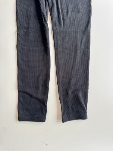 Pantalones deportivos Aritzia TNA de algodón negro tejido gofre, talla M - Imagen 6 de 12