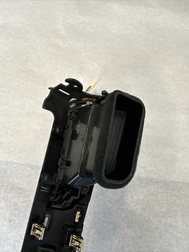 2013-2015 CADILLAC ATS Front Right DASH AC AIR VENT DASHBOARD TRIMP OEM 20932976 - Picture 13 of 22