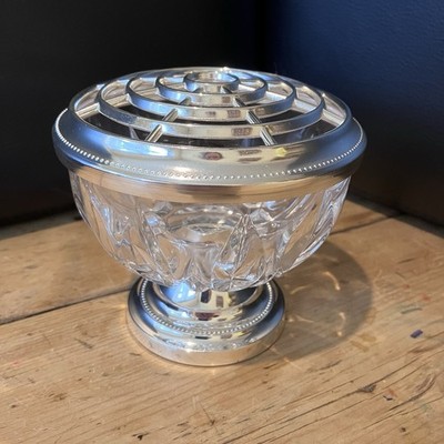 Vintage Kristallglas Vase Rosenschale Bonboniere Süßigkeitenschale 11 cm Durchmesser 