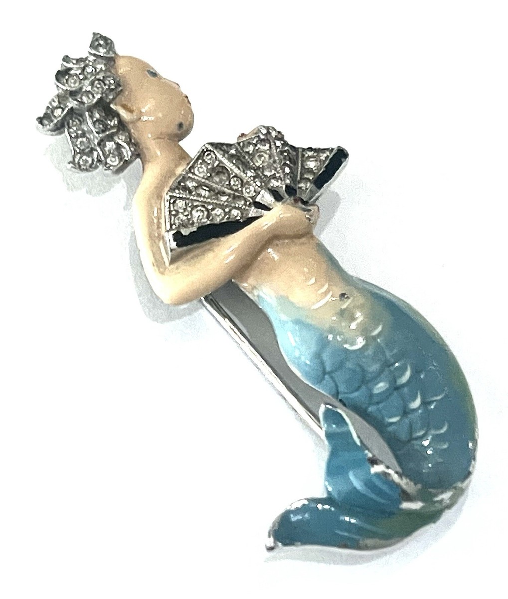 Trifari  by Joseph Wuyts Rare Enameled Mermaid w Fan Clip Signed View 3