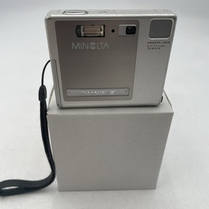 Konica Minolta DiMAGE Xg マリンケースMC-DG300 光学3倍「フラットズーム」3.2メガピクセルデジタルカメラ「コニカ