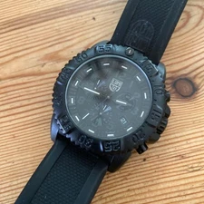 Luminox Chronograph Black Watch Mens Rubber Strap Stainless Buckle Elite