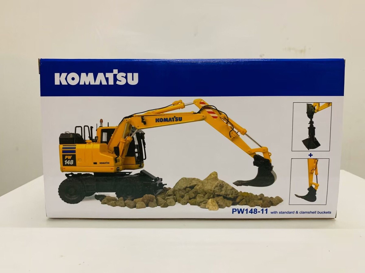 Komatsu PW148-11 With Standard Clamshell Bucket Wheel Excavator 1