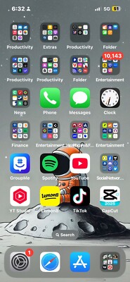 iPhone 14 Pro Max With Lemon 8 Til Tok And Cap Cut