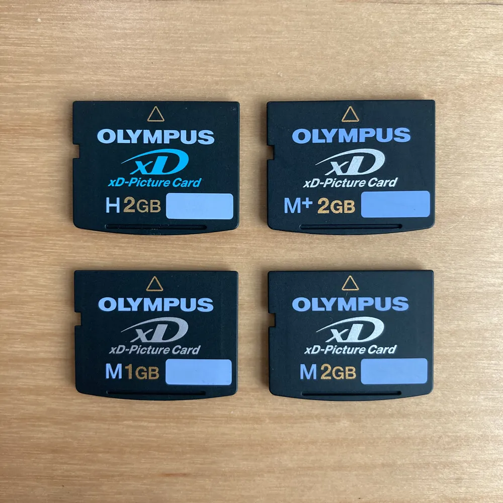OLYMPUS XDピクチャーカード 2GB