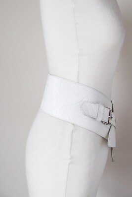 【cacharel】 WHITE LEATHER wide BELT cacharel】 WHITE LEATHER wide BELT leather CACHAREL Women