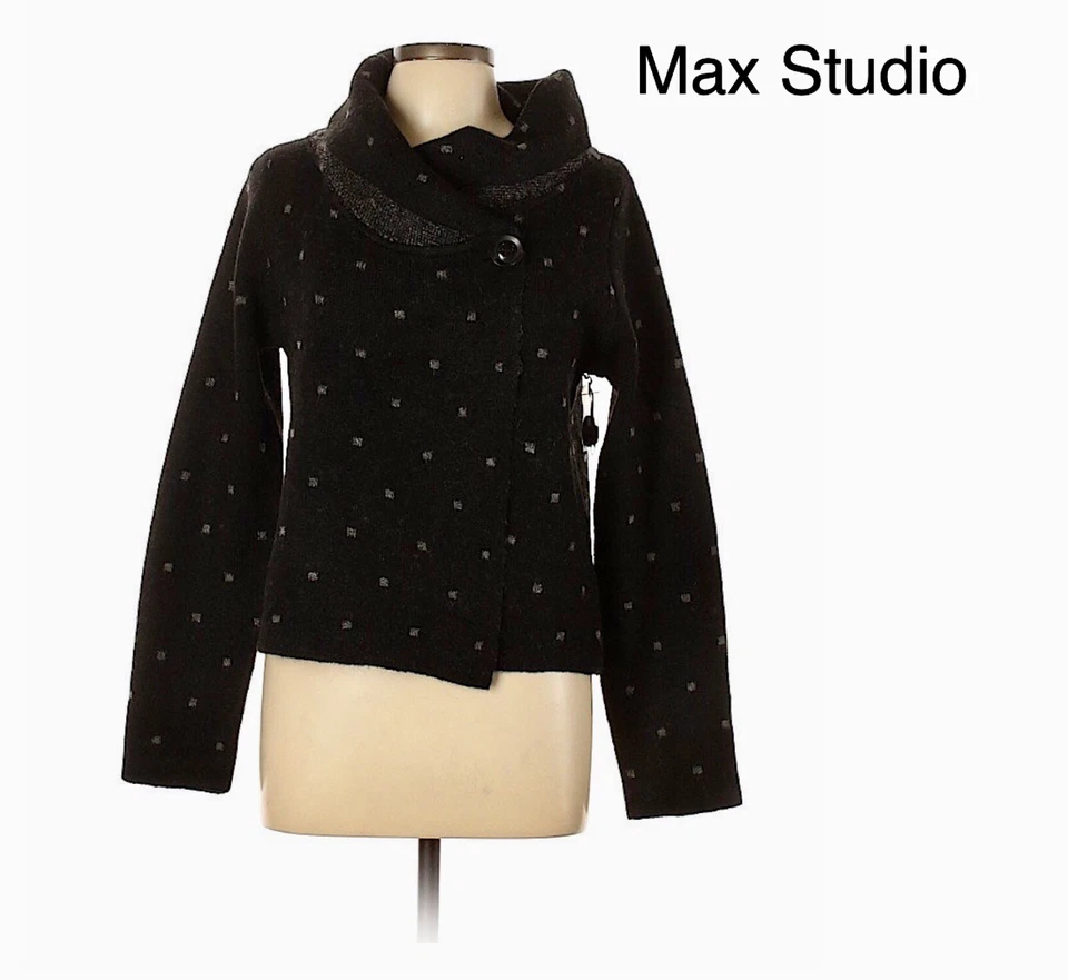 Max Studio Cárdigan Recortado Estampado Diamante Blanco y Negro Suéter