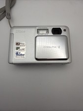 Nikon Coolpix S2 5.1 MP 3X Zoom Digital Camera Silver  Battery, TESTED