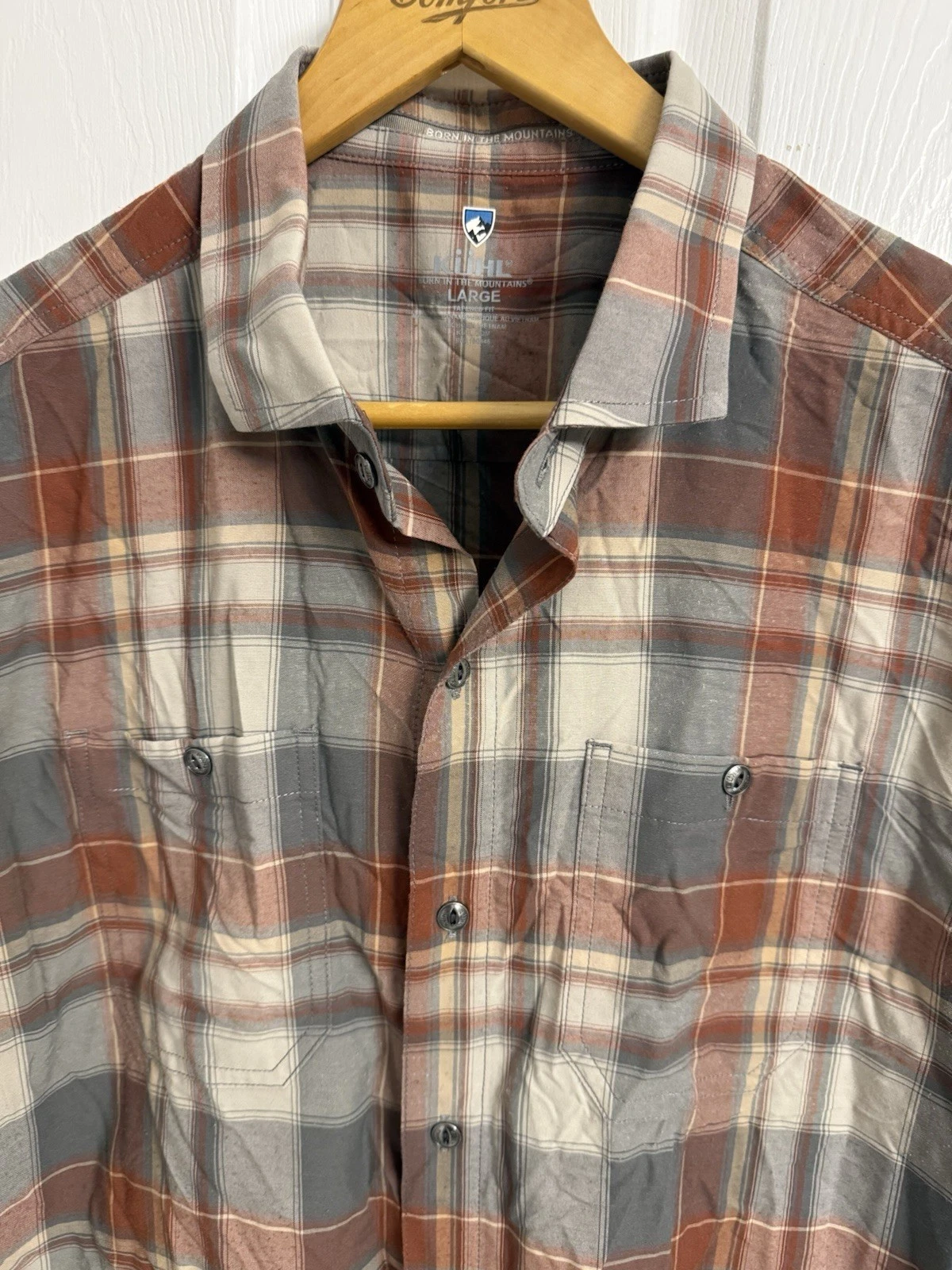 KUHL Men's Large Styk Short Sleeve Button Up Shirt Plaid Nylon Outdoor Hiking