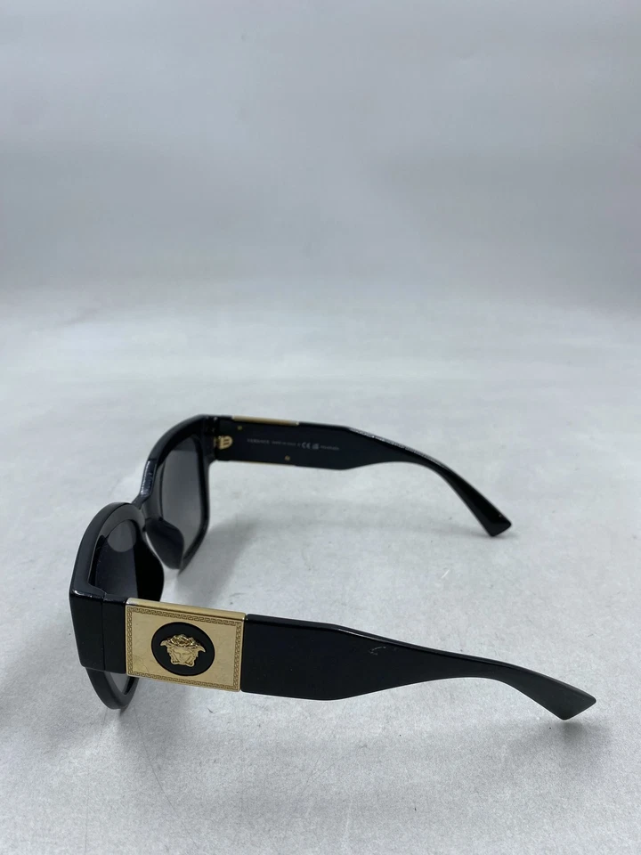Gafas de sol Versace negras polarizadas cuadradas para hombre Foto 4 de 4