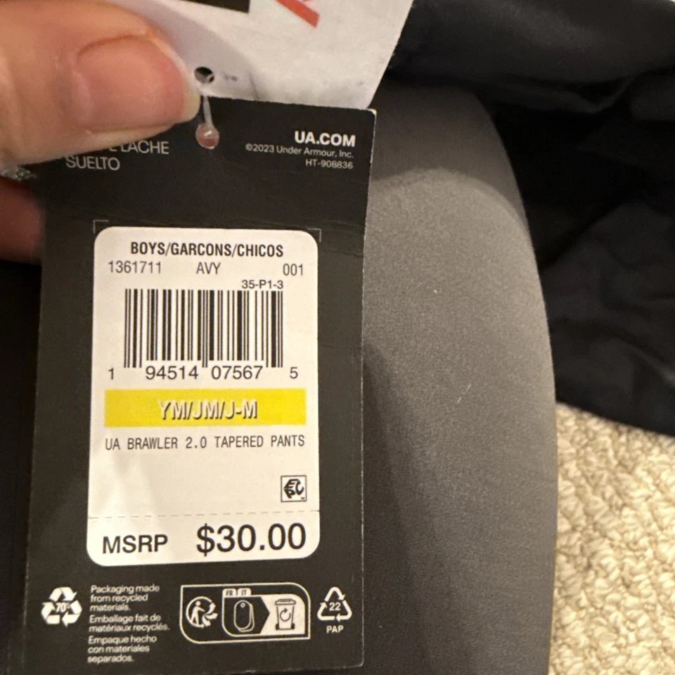 Pantalones cónicos Under Armour Pitch gris/negro UA Brawler 2.0 para niños jóvenes medianos Foto 4 de 4