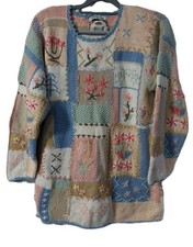 Tiara International Sweater Size Medium Ivory Knit Embroidered Flowers Vintage